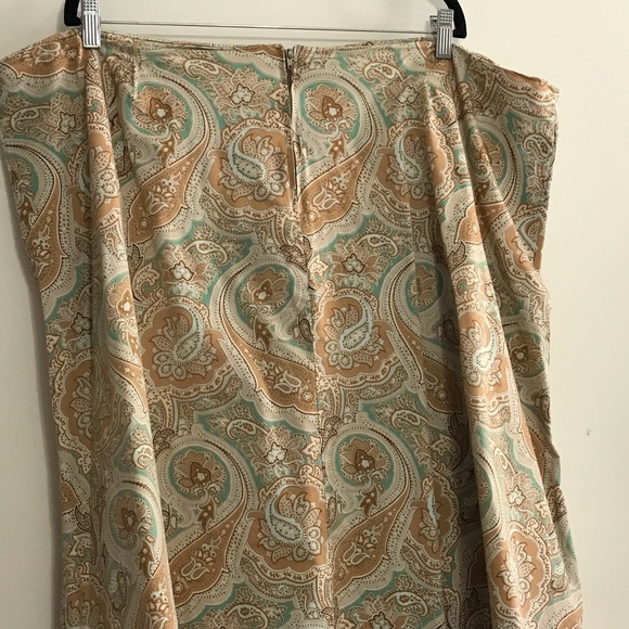 Paisley Neutrals A Line Skirt in Size 24 - Picture 5 of 7